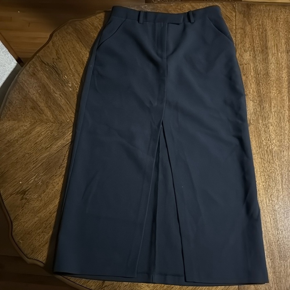 Black Abercrombie & Fitch Skirt with slit